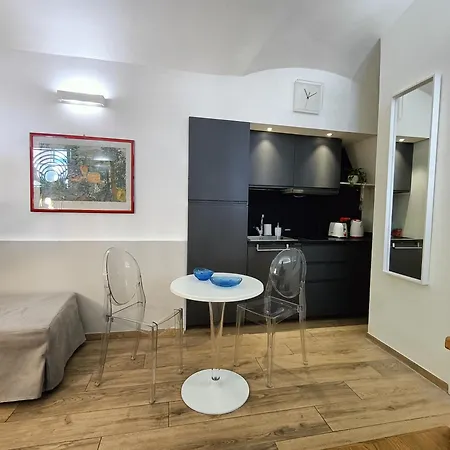 Viacatania16 Apartamento *